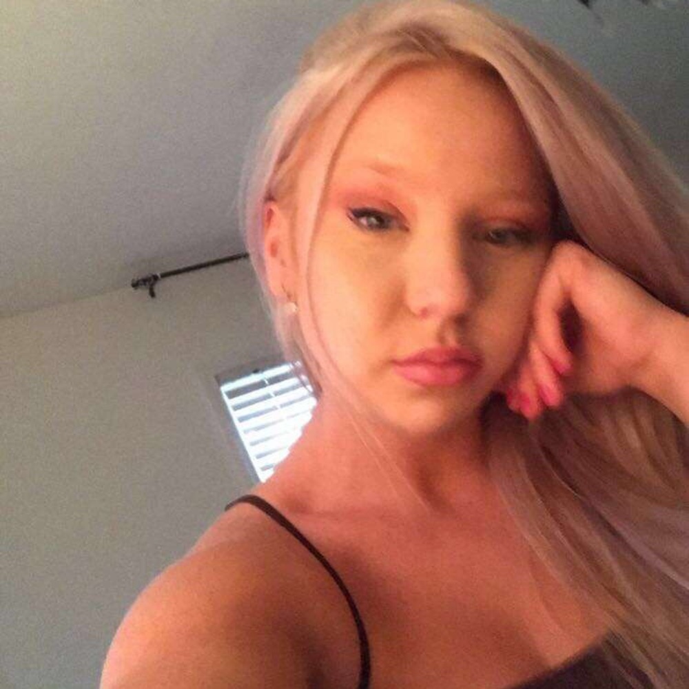 Meet your Posher, Lexi